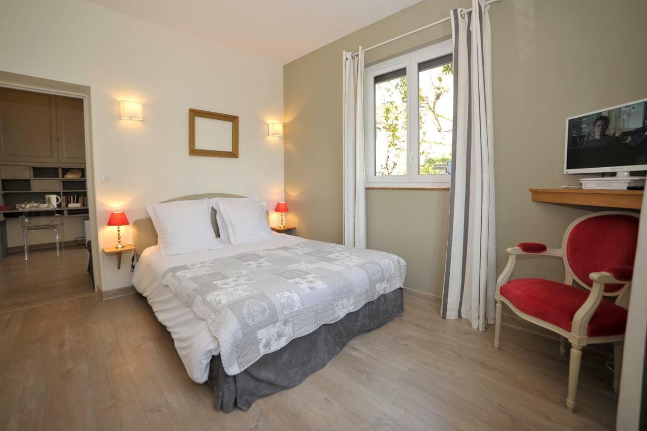 Bed and Breakfast La Rosace Chartres Zewnętrze zdjęcie