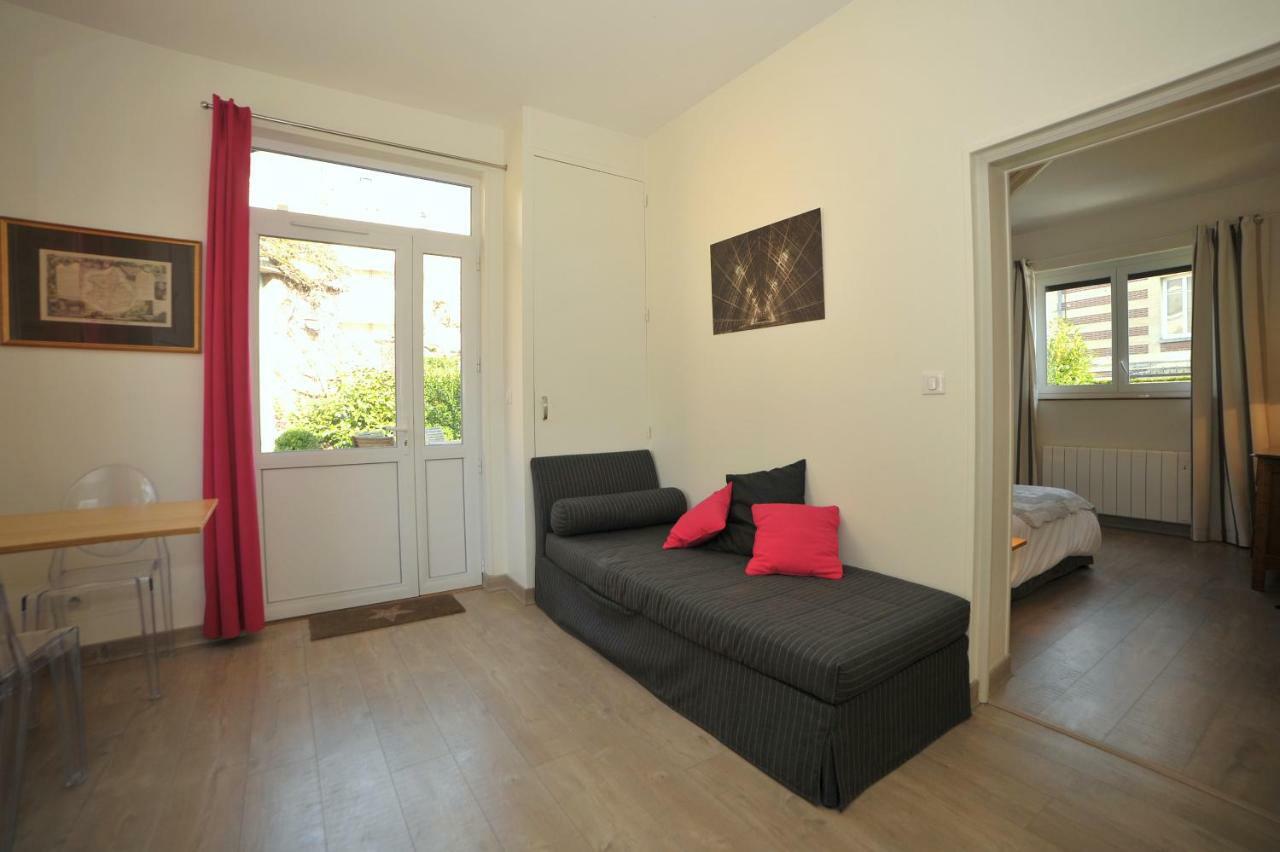Bed and Breakfast La Rosace Chartres Zewnętrze zdjęcie